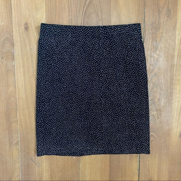 Black Skirt - Picture 1 of 2